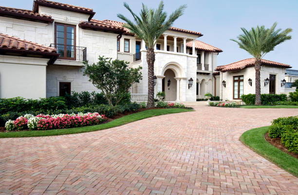 Best Decorative Driveway Pavers  in Chebanse, IL