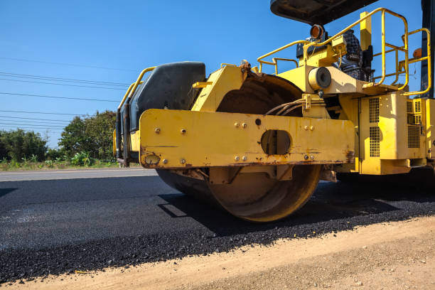 Best Residential Driveway Paver Services  in Chebanse, IL